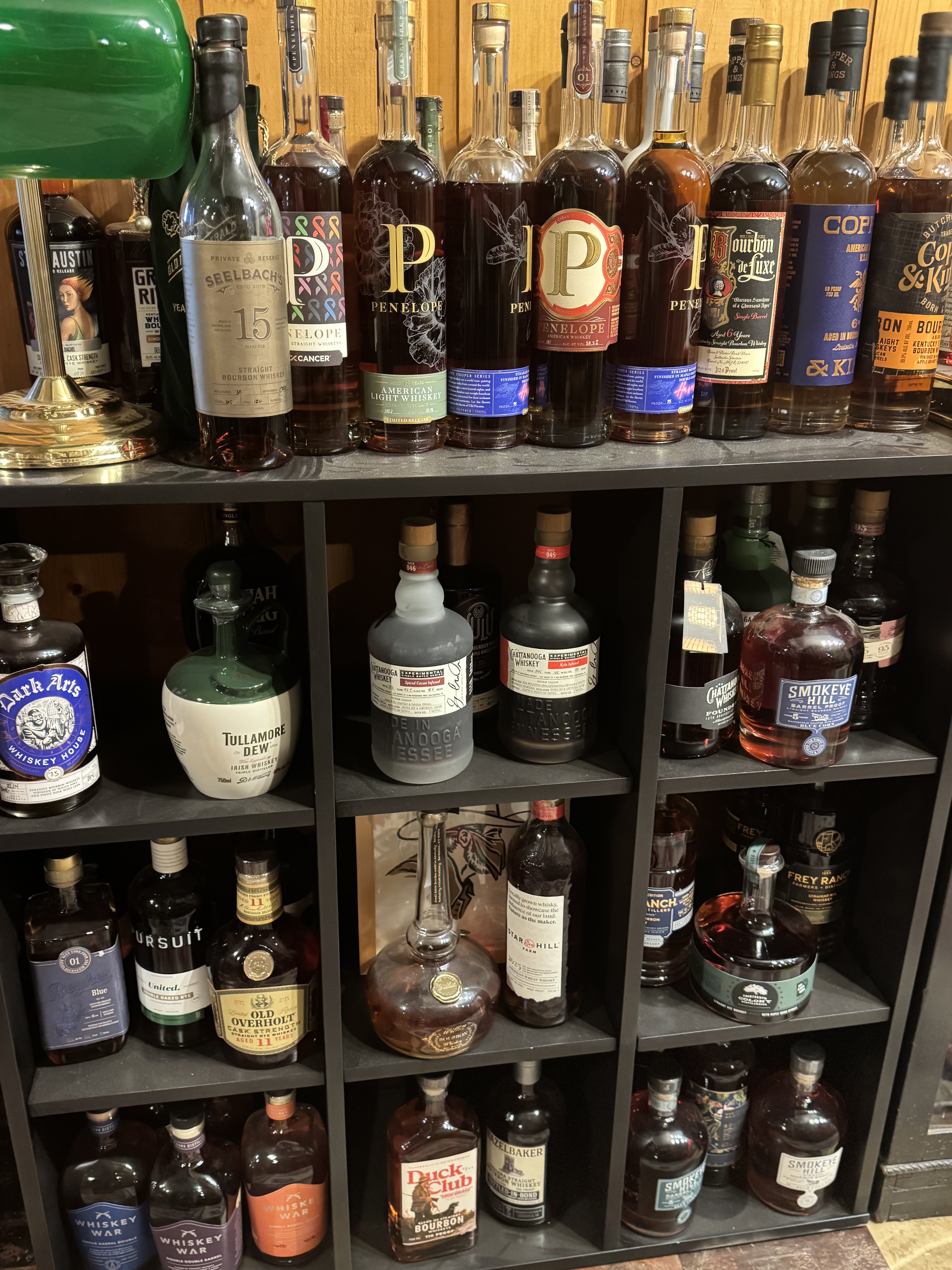DAGS whiskey shelf build 3